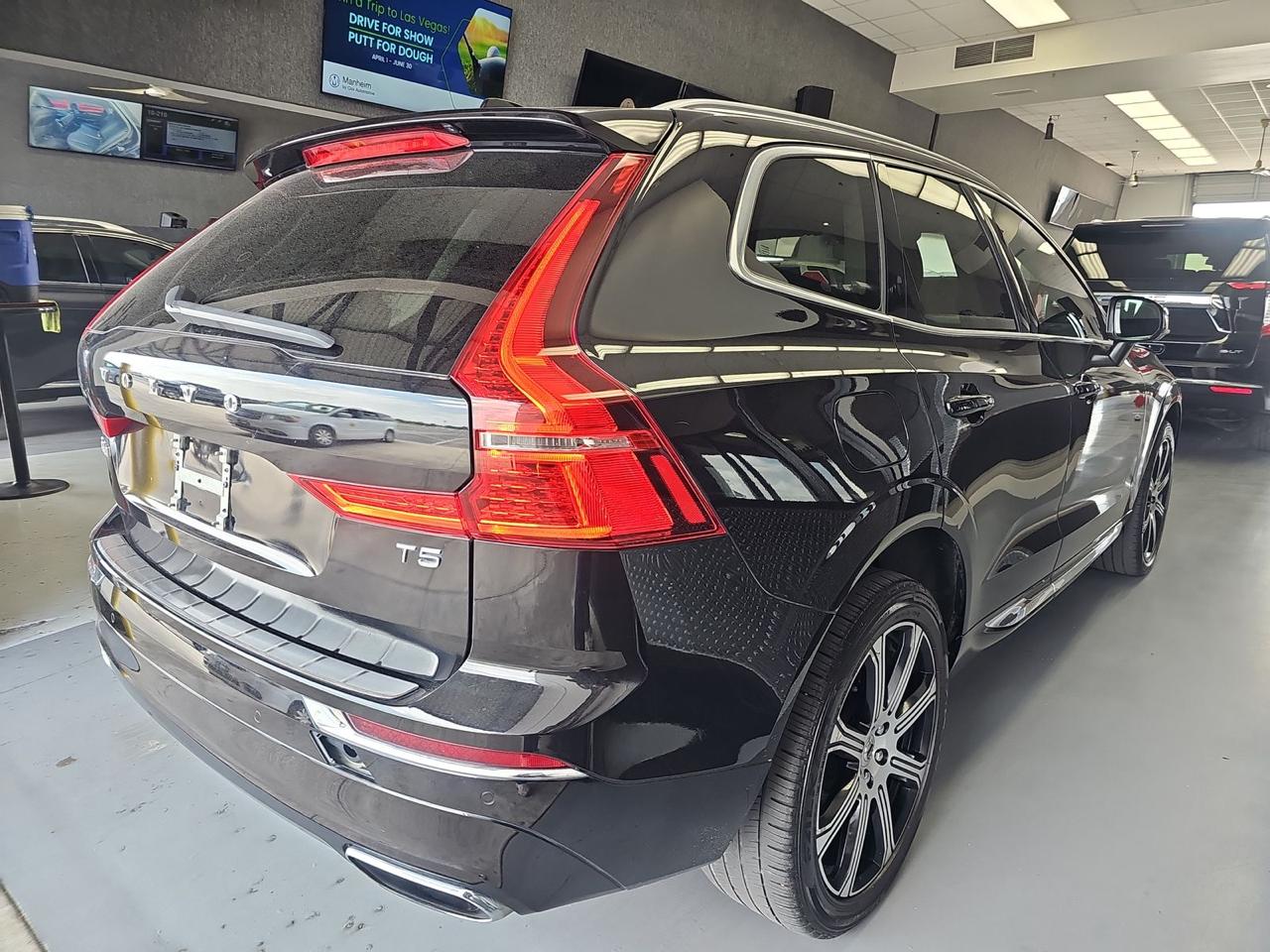 2021 Volvo XC60 INSCRIPTN